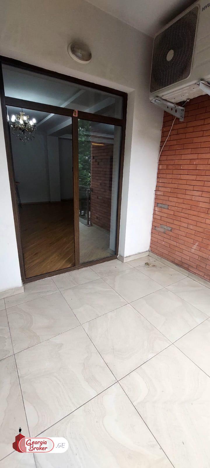 nearly repaired 4-room apartment for sale